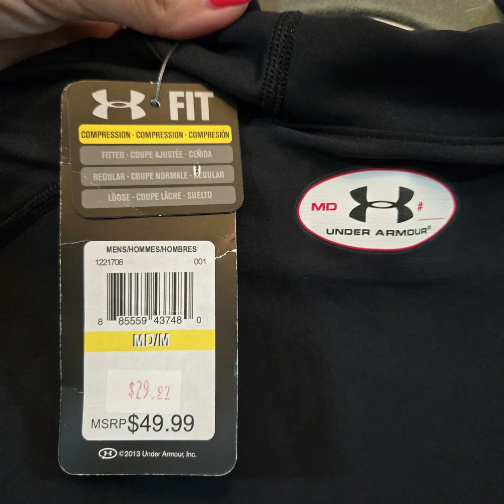 Under Armour Compression Shirt - Picture 3 of 3